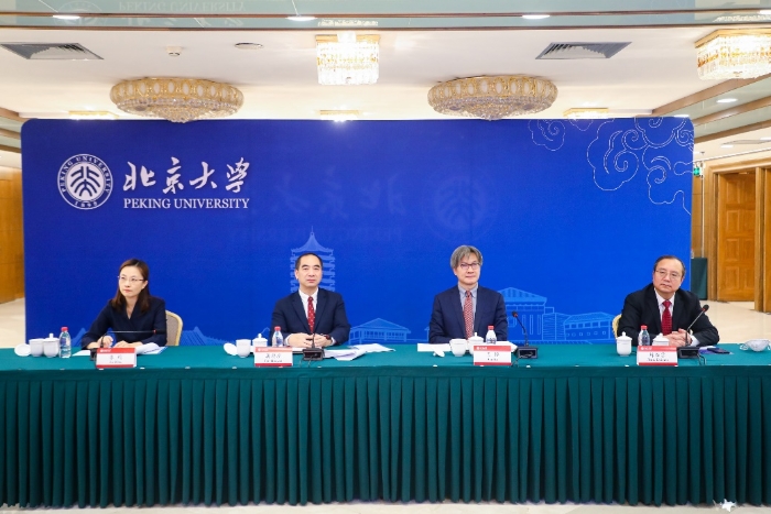 4ae5ad2f104840bf9ba3b4abdb0ad186