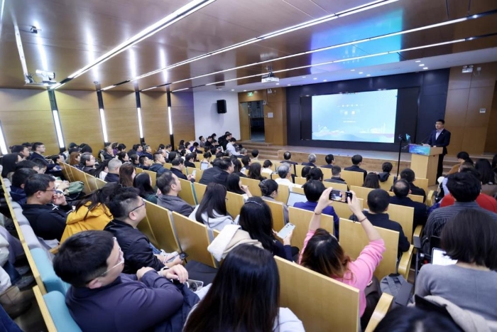 60CB32A50697DF24B0F1D0A998E_3BA3F74C_1DE56