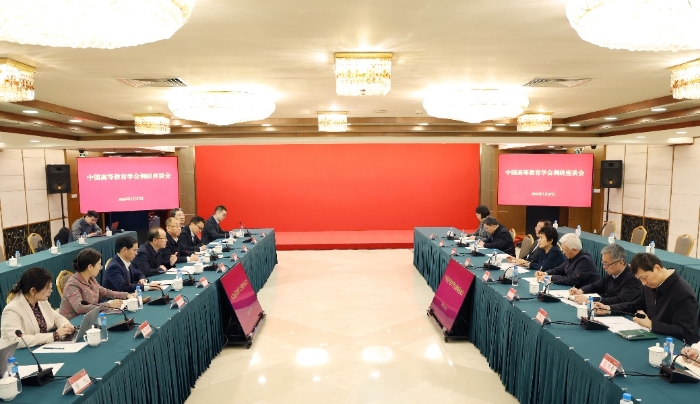 7db2de9d3b4646b89e033e7a21ff43c3