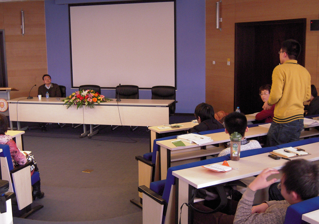 天津大学举办如何开展高水平人文社会科学研究