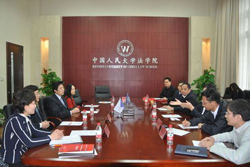 民大学法学院与中国国际经济贸易仲裁委员会签